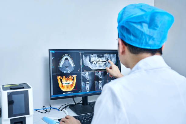 Best Emergency Dentist for Knocked-Out Tooth in Pemberwick, CT